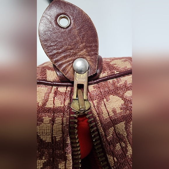 Christian Dior Trotter Boston Bag. Ext has minor spots. Int nds some cleaning. - Picture 10 of 15